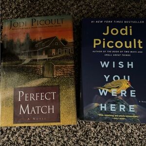 Jodi Picoult Book Set